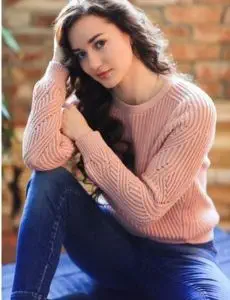 Elite escort service in Talaja for home and hotel visits